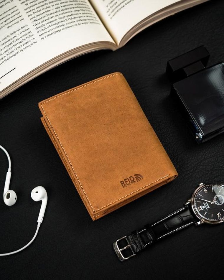 Portfel, brązowy, skórzany, Peterson