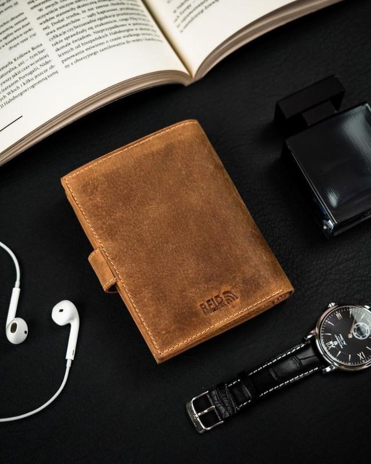 Portfel, brązowy, skórzany, Peterson