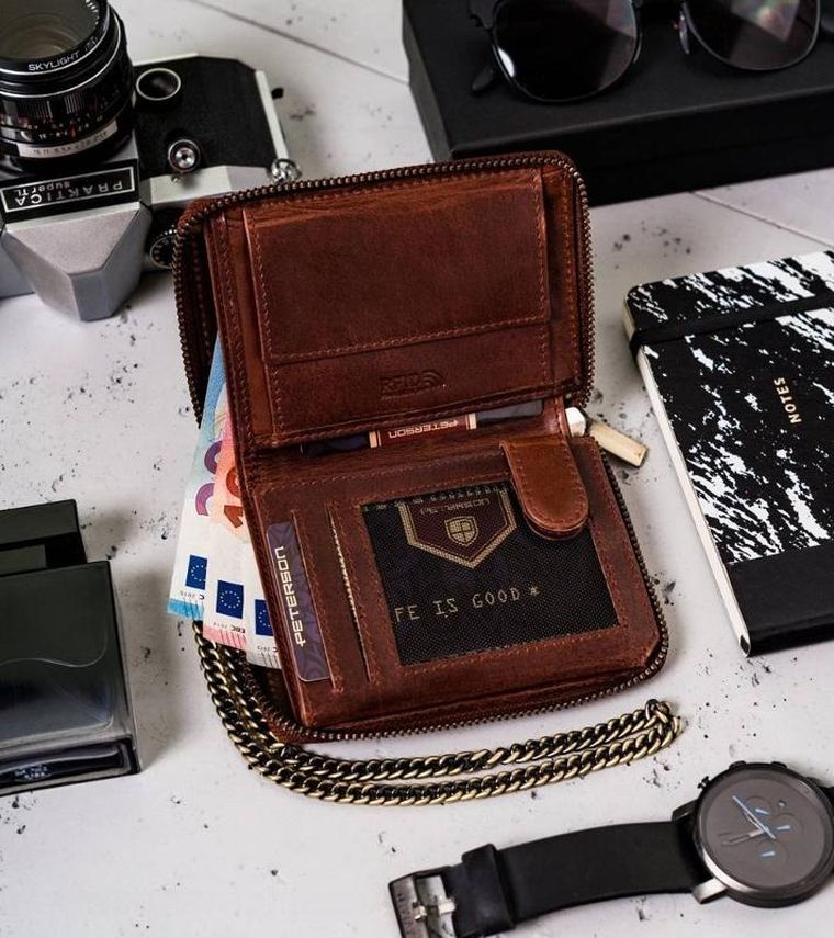 Portfel, brązowy, skórzany, Peterson