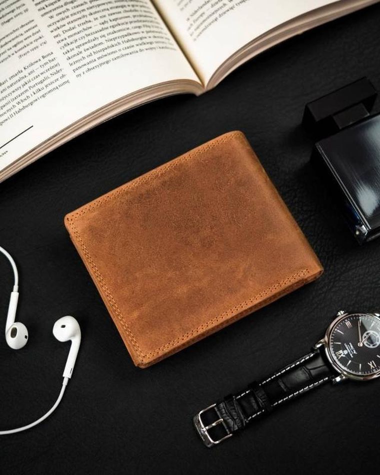 Portfel, brązowy, skórzany, Peterson