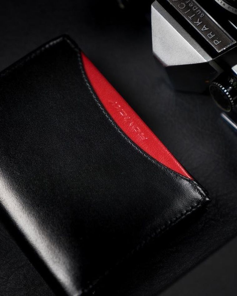 Portfel, czarno-czerwony, skórzany, RFID, Rovicky