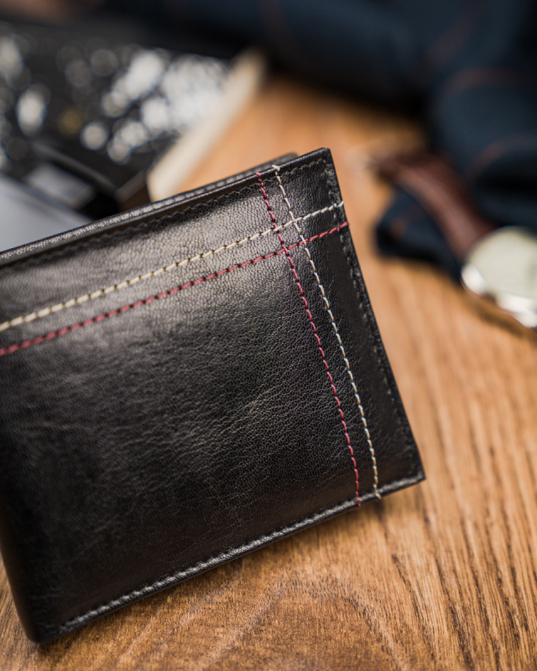 Portfel, czarny, skórzany, Always Wild