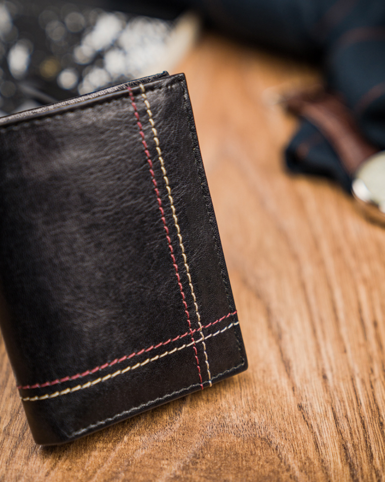 Portfel, czarny, skórzany, Always Wild