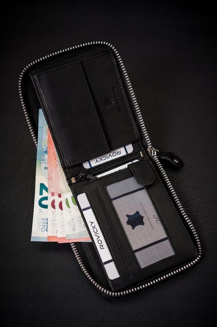 Portfel, czarny, skórzany, Always Wild