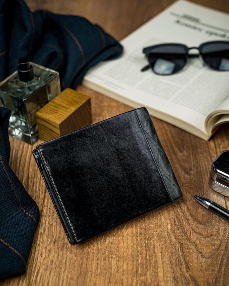 Portfel, czarny, skórzany, Cavaldi