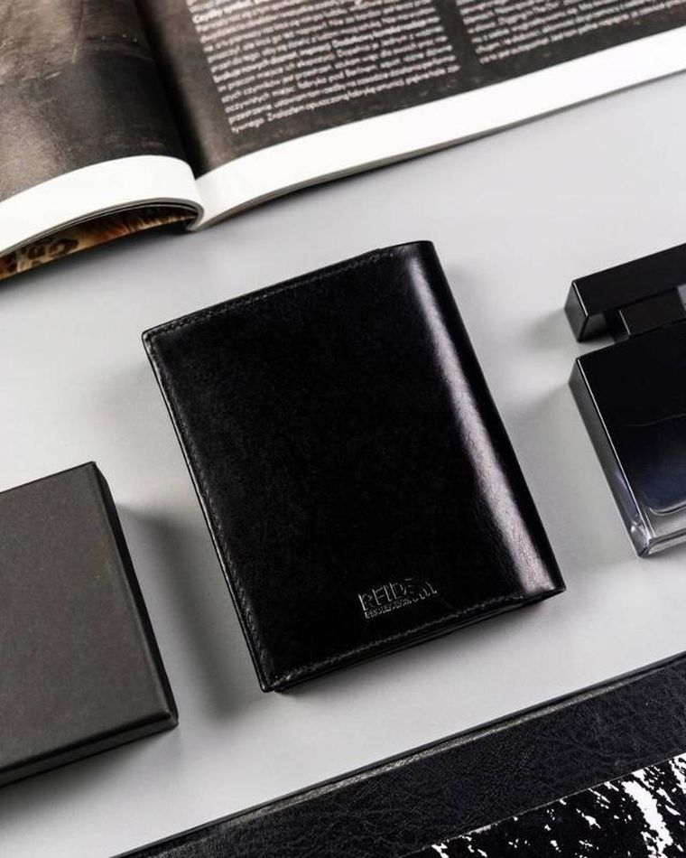 Portfel, czarny, skórzany, Peterson