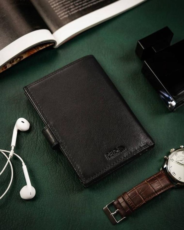 Portfel, czarny, skórzany, Peterson