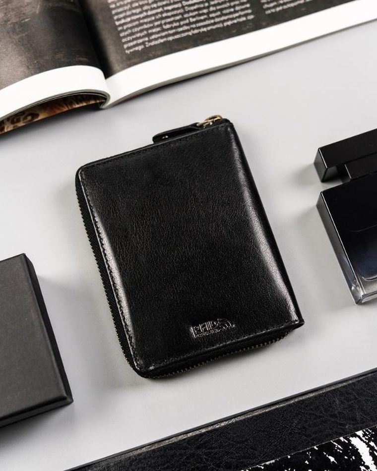 Portfel, czarny, skórzany, Peterson