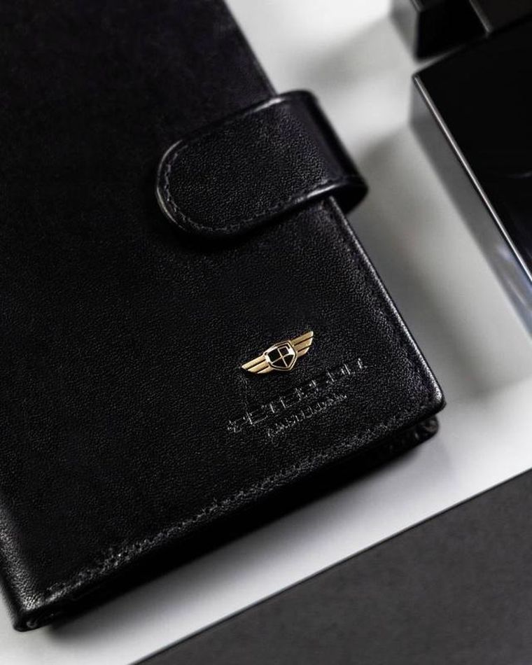 Portfel, czarny, skórzany, Peterson