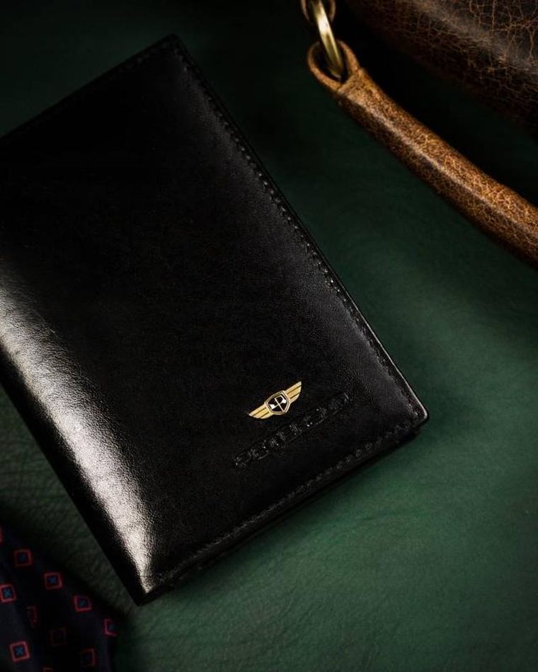 Portfel, czarny, skórzany, Peterson