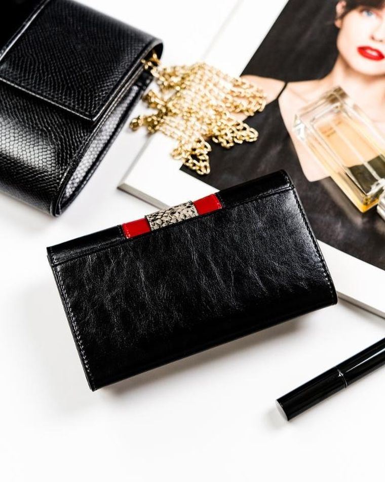 Portfel, czarny, skórzany, Peterson