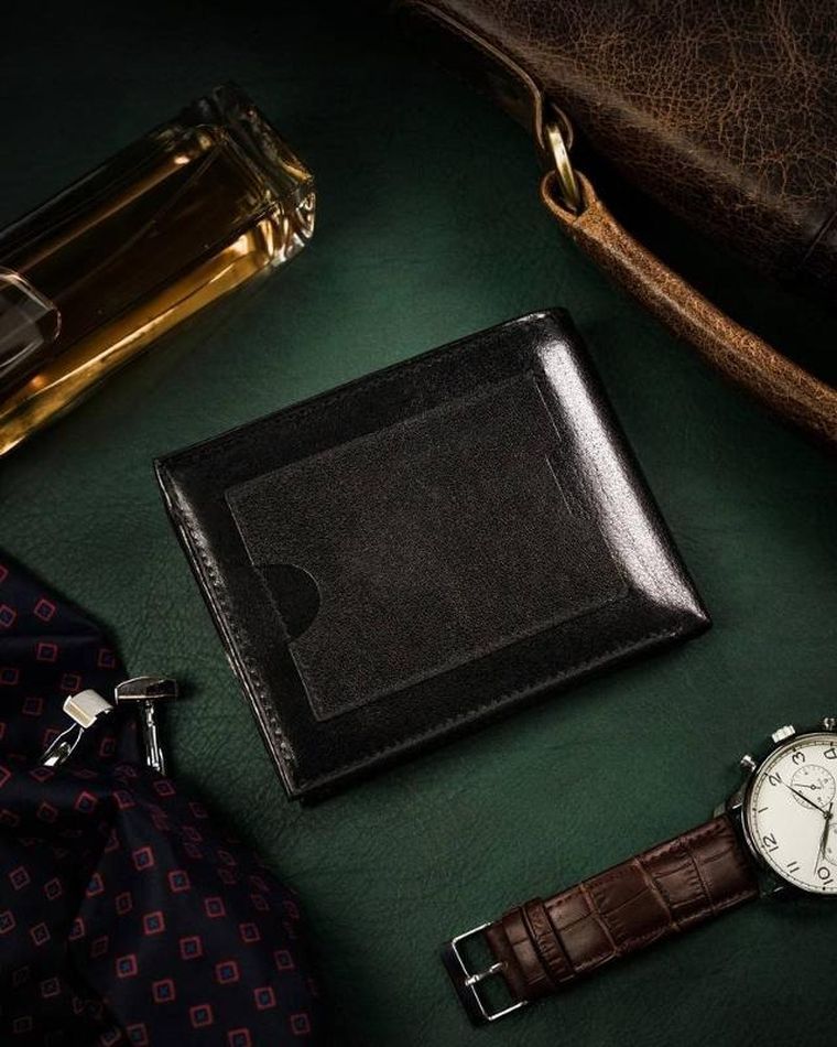 Portfel, czarny, skórzany, Peterson