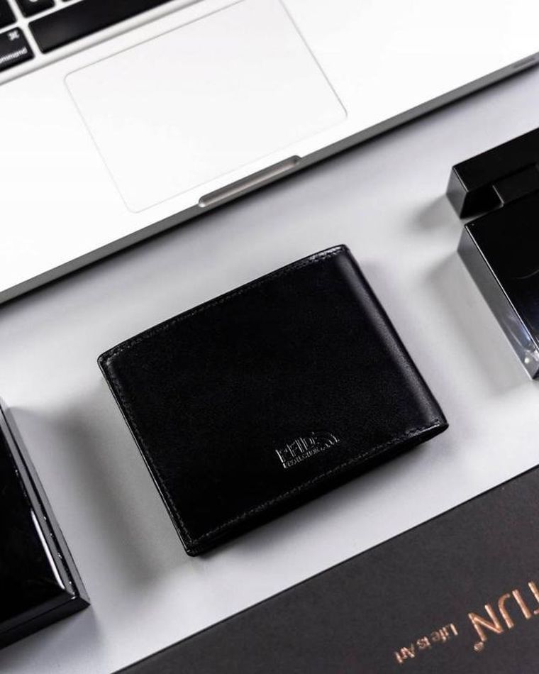 Portfel, czarny, skórzany, Peterson