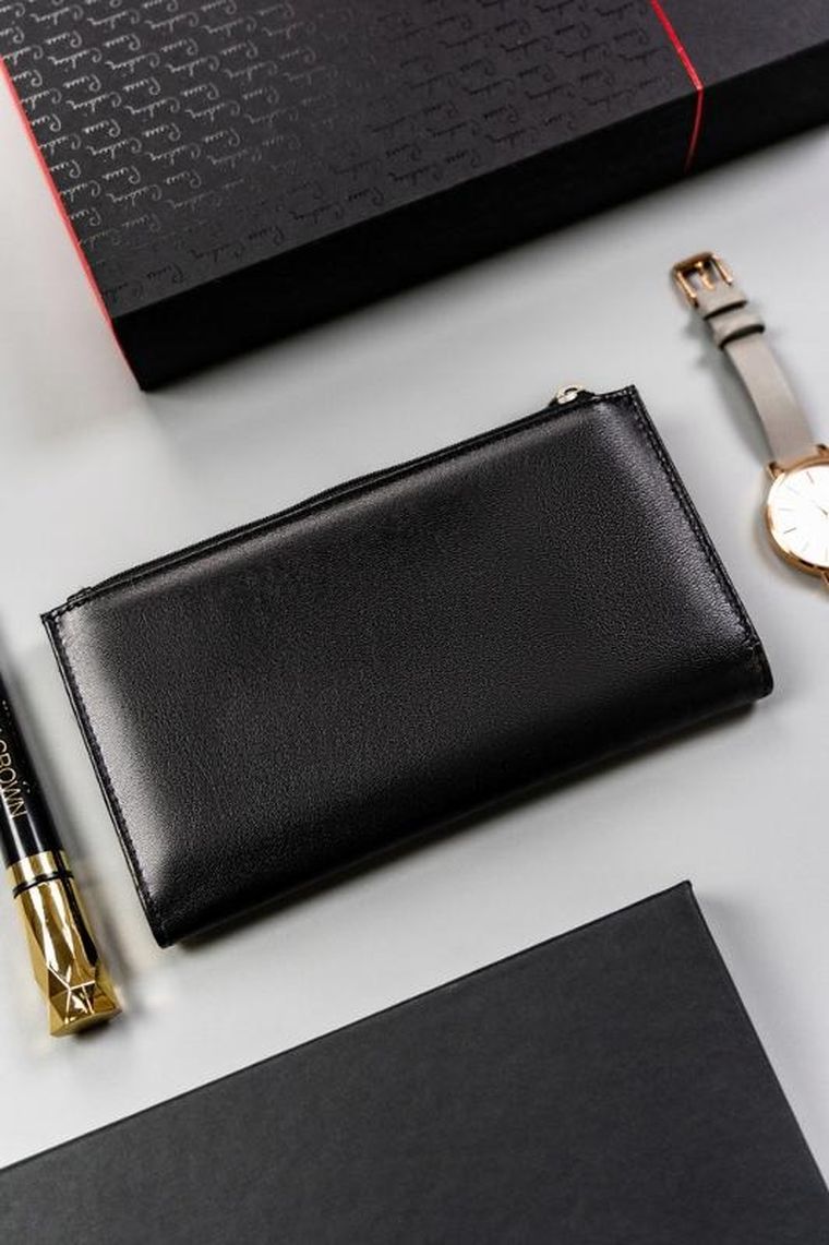 Portfel, czarny, skórzany, Peterson