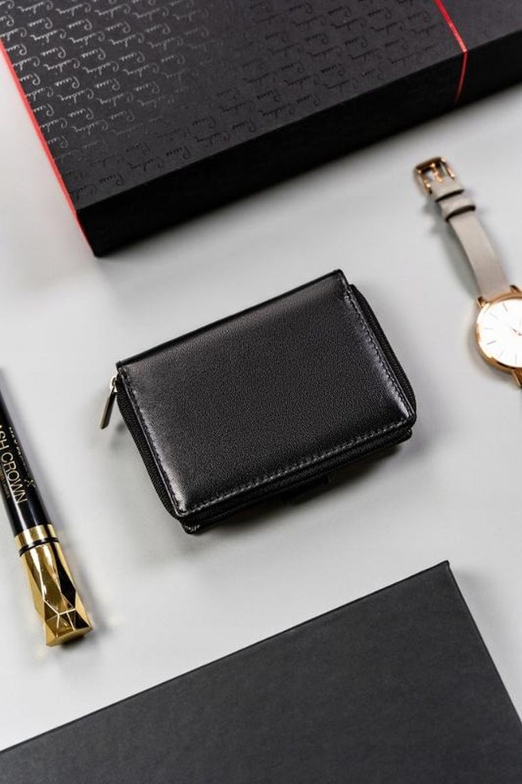 Portfel, czarny, skórzany, Peterson