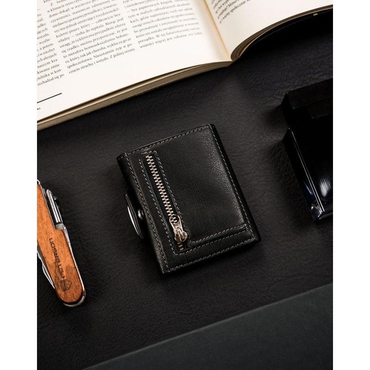 Portfel, czarny, skórzany, Peterson