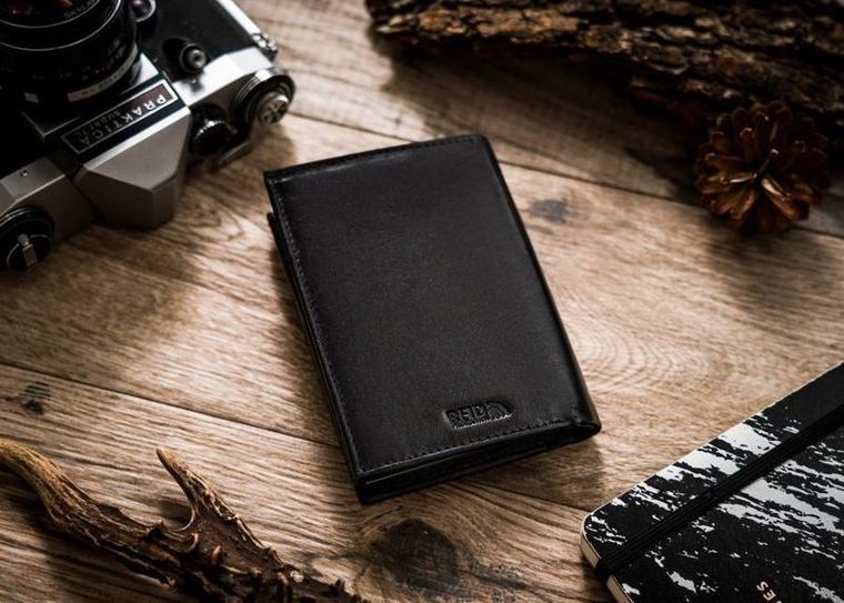 Portfel, czarny, skórzany, RFID, Peterson