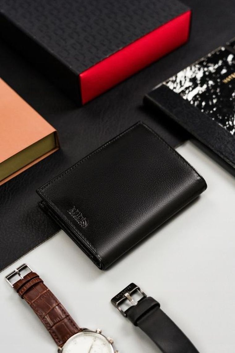 Portfel, czarny, skórzany, RFID, Peterson