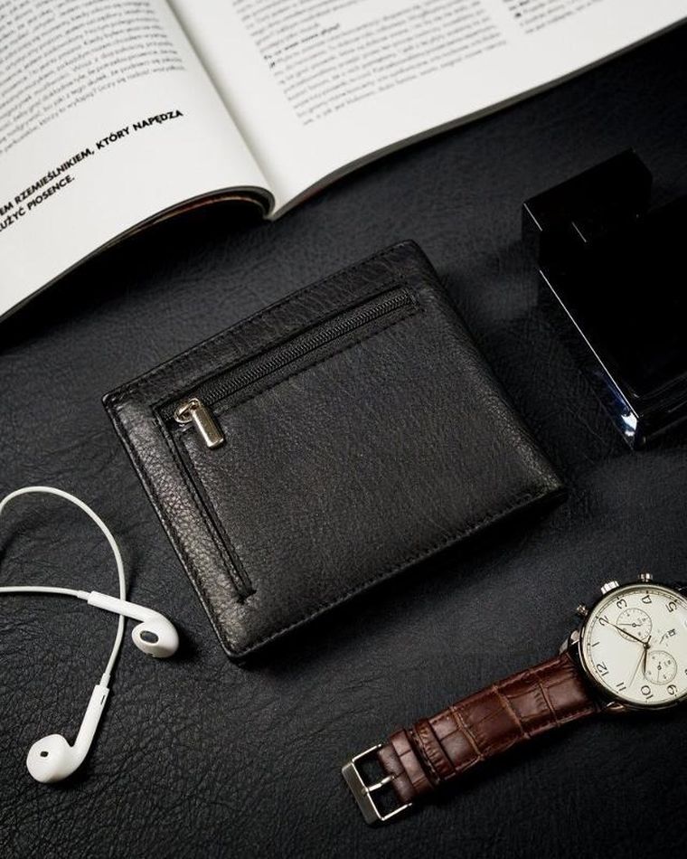 Portfel, czarny, skórzany, RFID, Rovicky