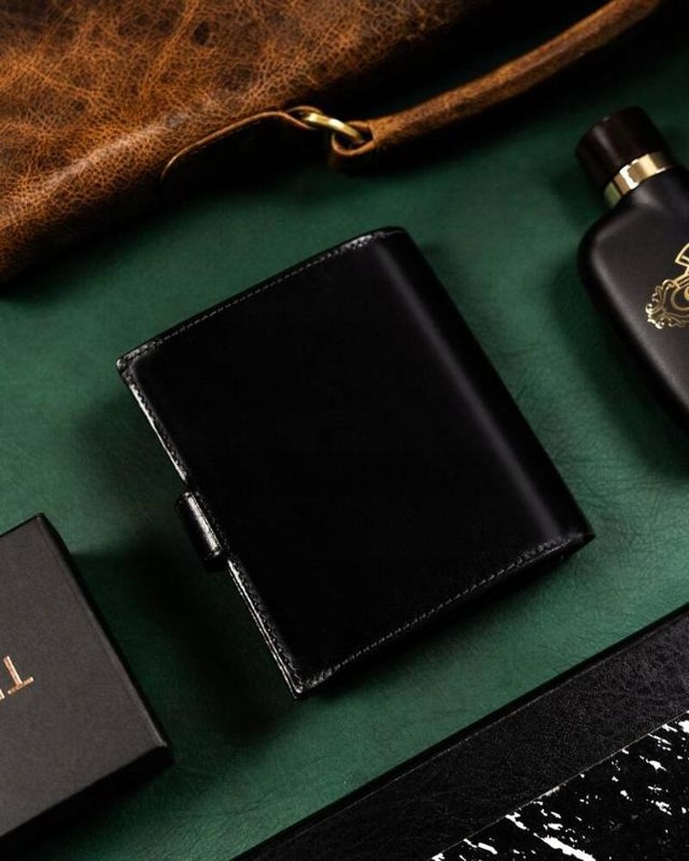 Portfel, czarny, skórzany, RFID, Rovicky