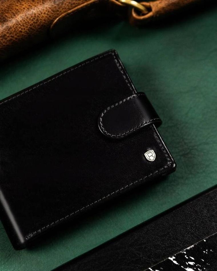 Portfel, czarny, skórzany, RFID, Rovicky