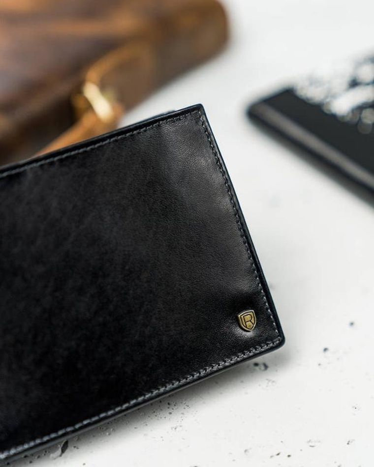 Portfel, czarny, skórzany, RFID, Rovicky