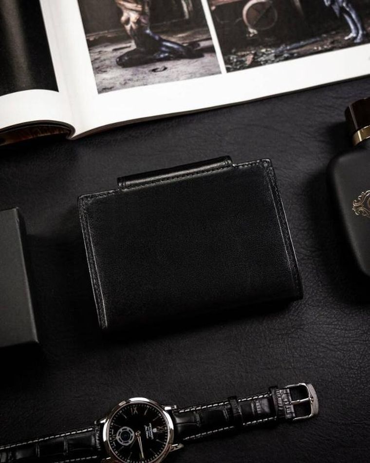 Portfel, czarny, skórzany, RFID, Rovicky