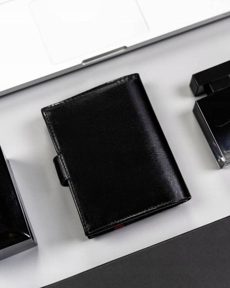 Portfel, czarny, skórzany, RFID, Rovicky