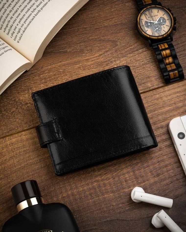 Portfel, czarny, skórzany, RFID, Rovicky