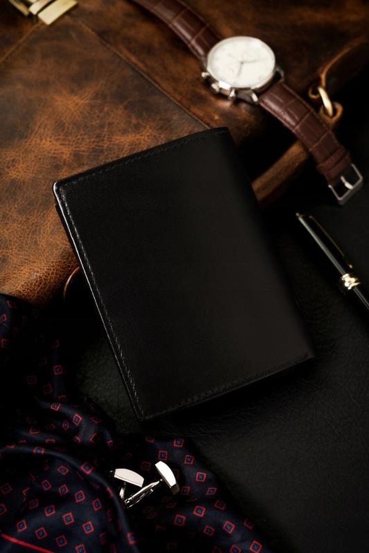 Portfel, czarny, skórzany, RFID, Rovicky