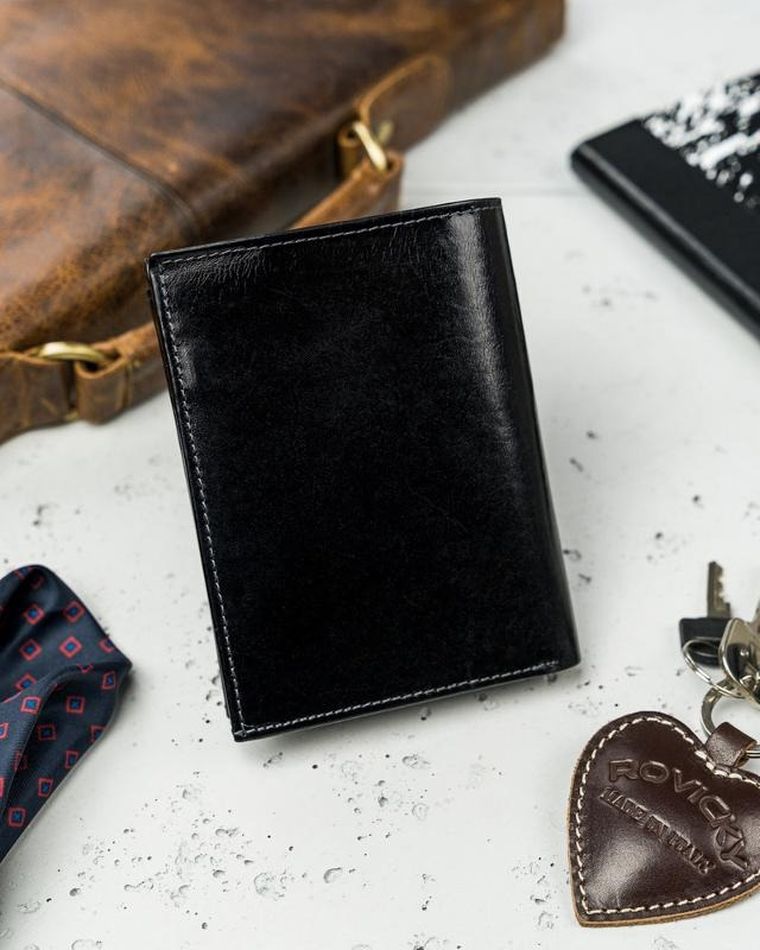 Portfel, czarny, skórzany, RFID, Rovicky