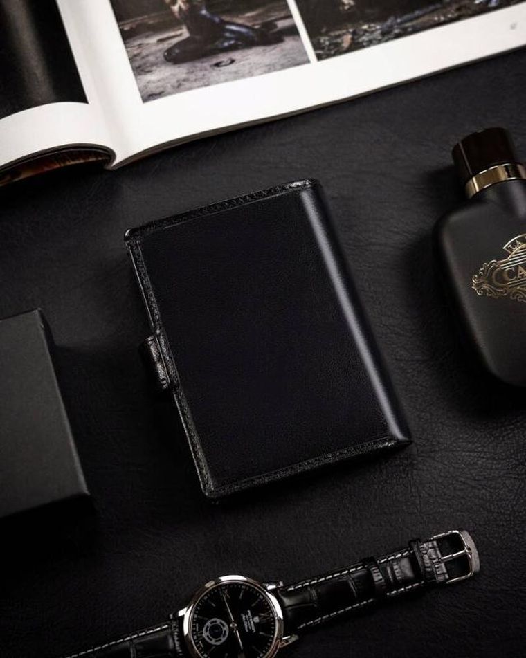 Portfel, czarny, skórzany, Rovicky