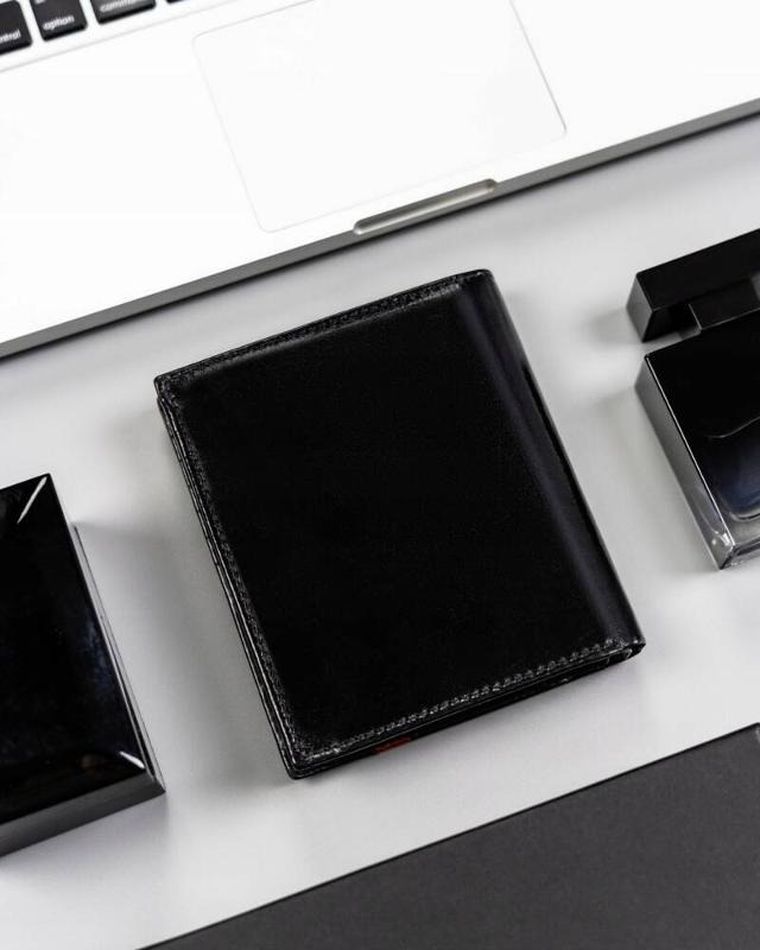 Portfel, czarny, skórzany, Rovicky