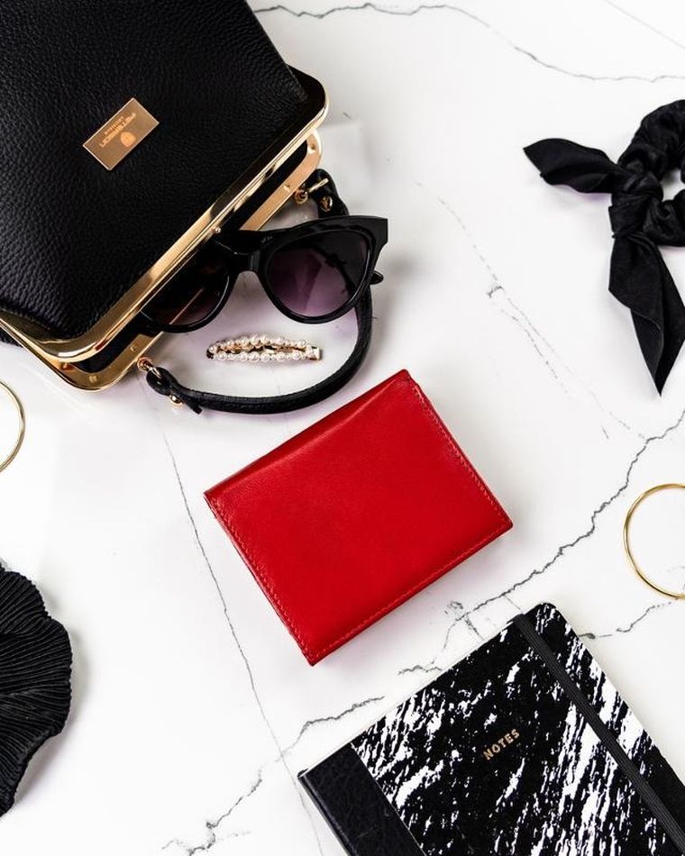 Portfel, czerwony, skórzany, Cavaldi