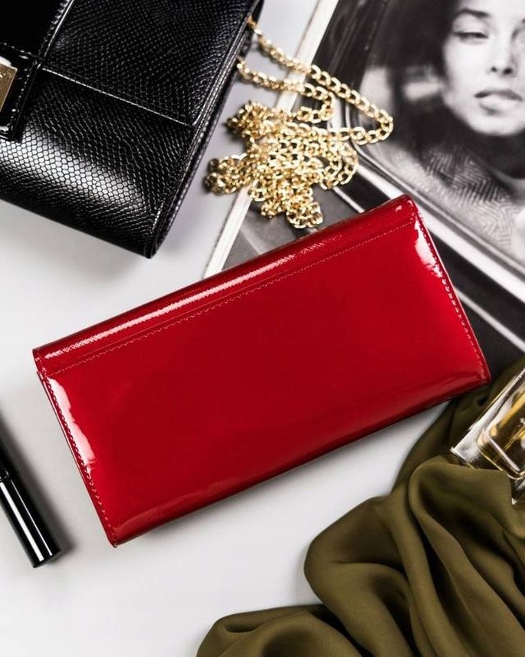 Portfel, czerwony, skórzany, Rovicky