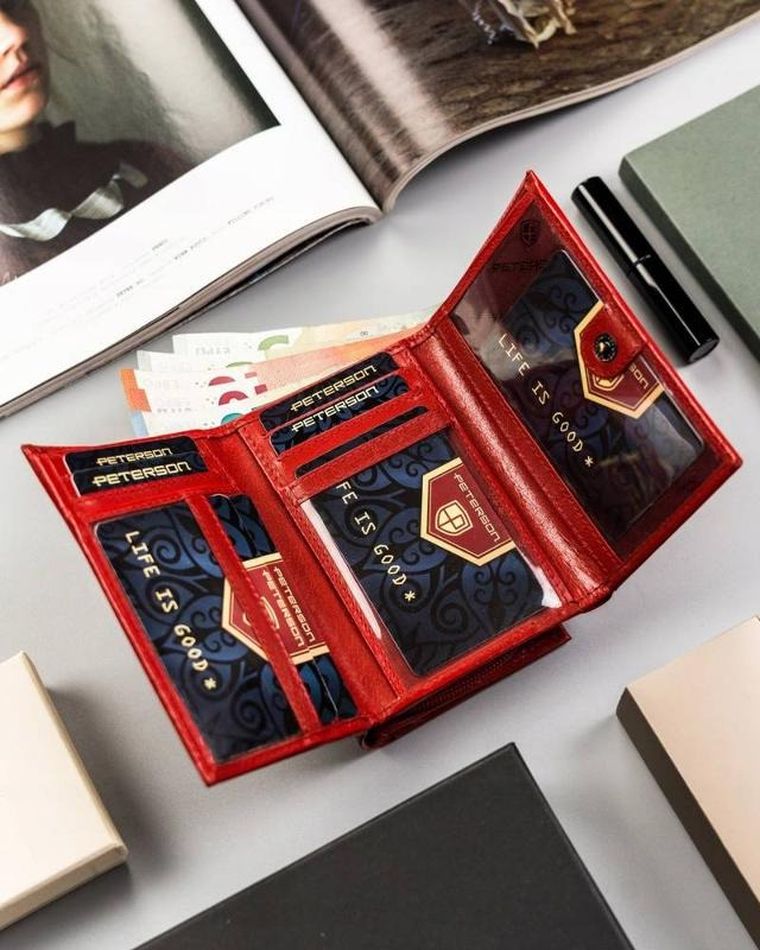 Portfel damski ze skóry naturalnej, Peterson