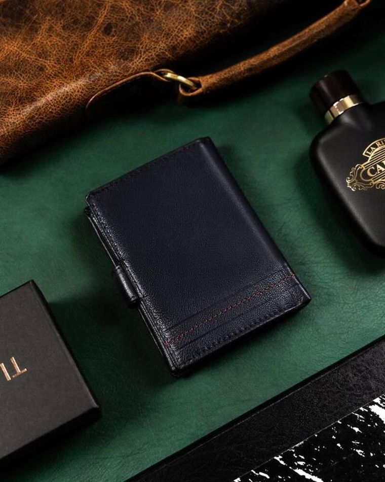 Portfel, granatowy, skórzany, RFID, Rovicky