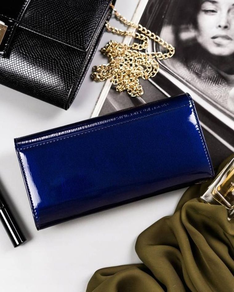 Portfel, niebieski, skórzany, Rovicky