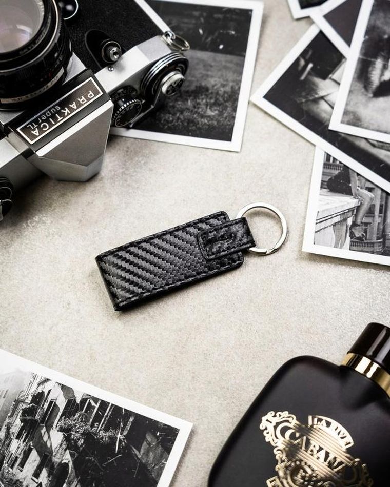 Portfel z brelokiem, czarny, skórzany, Peterson