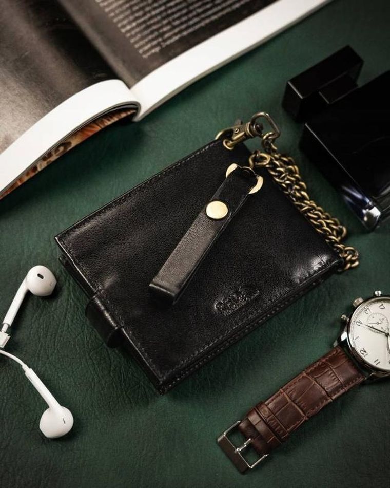 Portfel z łańcuszkiem, czarny, skórzany, Peterson