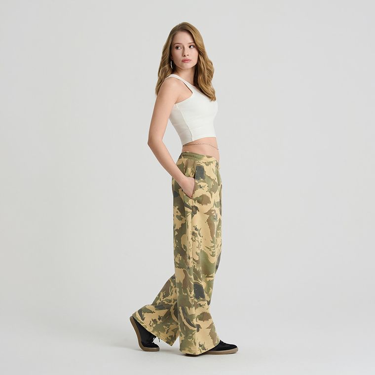 Prążkowany top z domieszką modalu NOWEAR