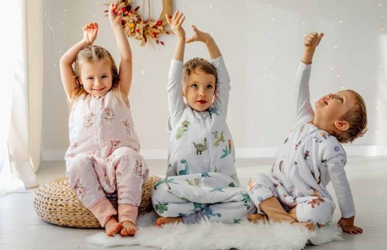 Pulp, Dinozaury, śpiworek z nogawkami, ocieplany, TOG 1.75, 2.5-5 lat