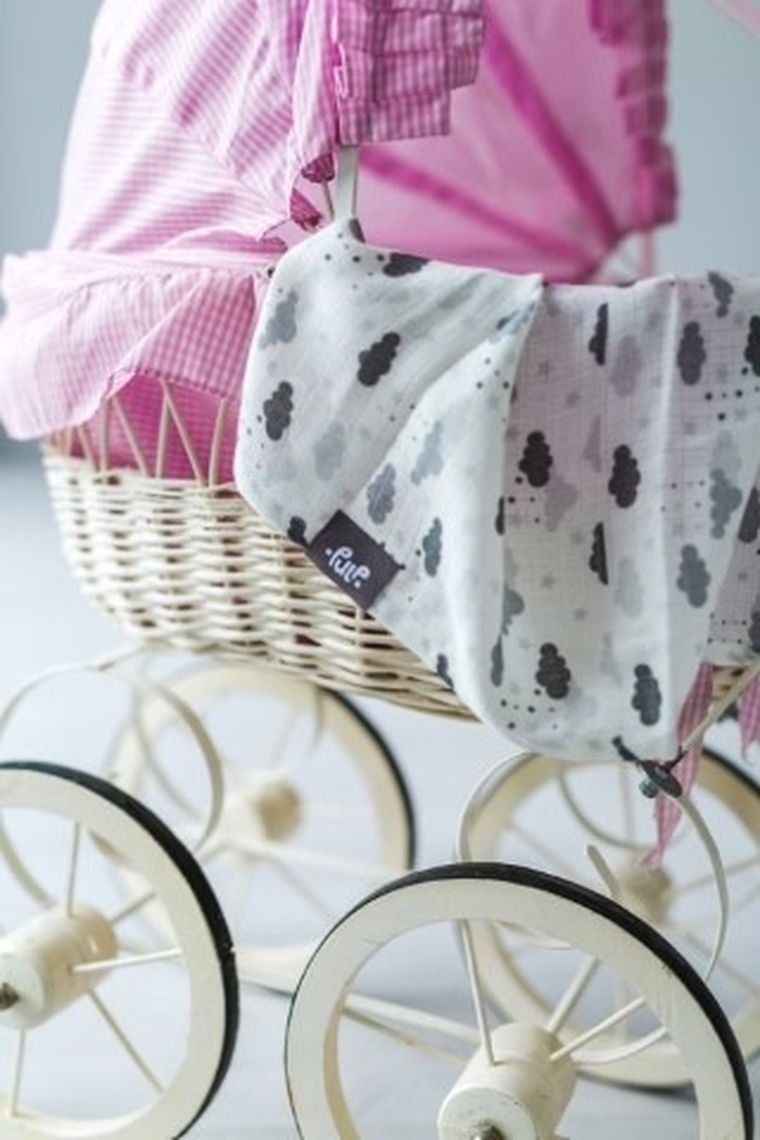 Pulp, pieluszka bambusowa z jonami srebra, chmurki