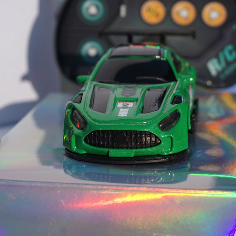 QBI, mini pojazd zdalnie sterowany, 1:64, zielony