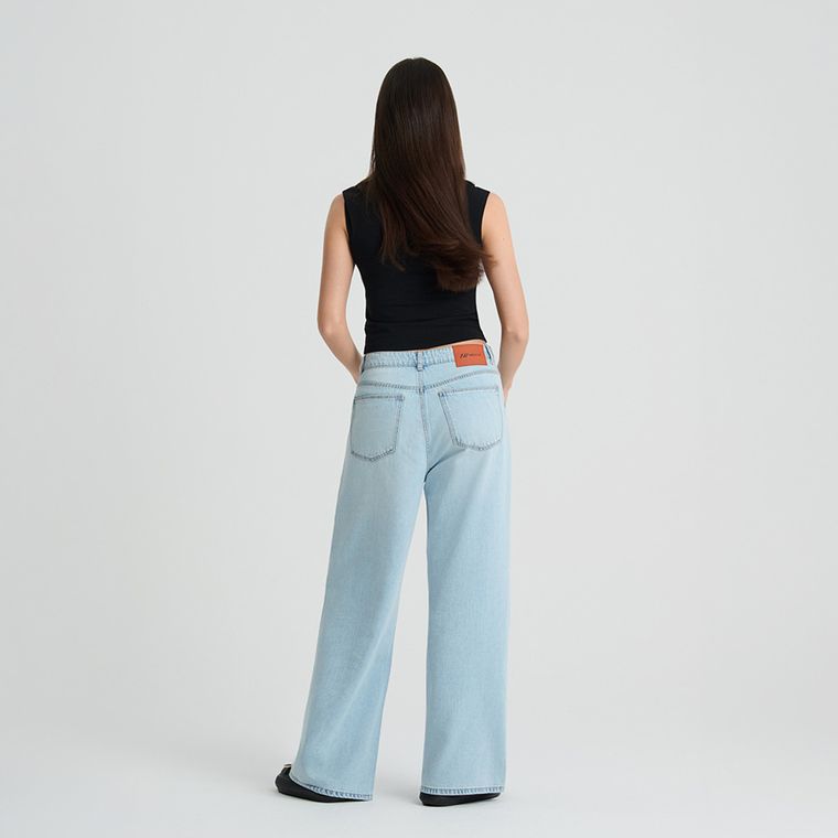 Regulowane jeansy o kroju wide leg NOWEAR