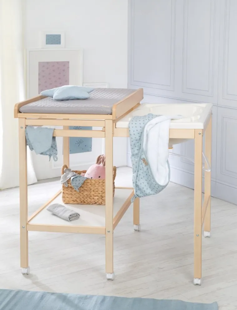 Roba, zestaw do kąpieli i przewijania