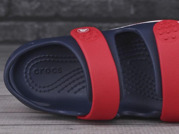 Sandały chłopięce, granatowe, Crocs Crocband