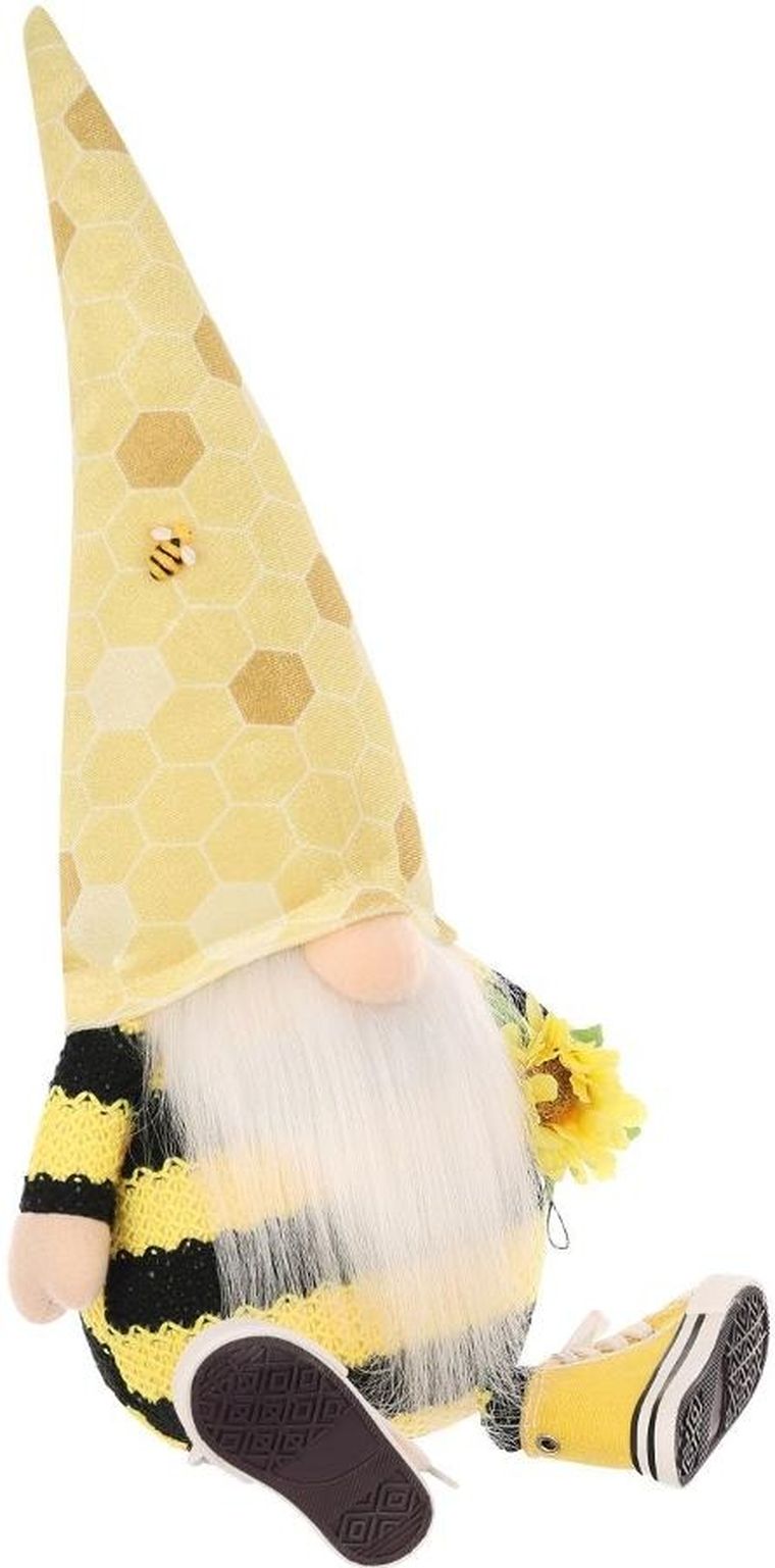 Saska Garden, dekoracja wiosenna, skrzat gnom, siedzący truteń w trampkach, 35+6 cm