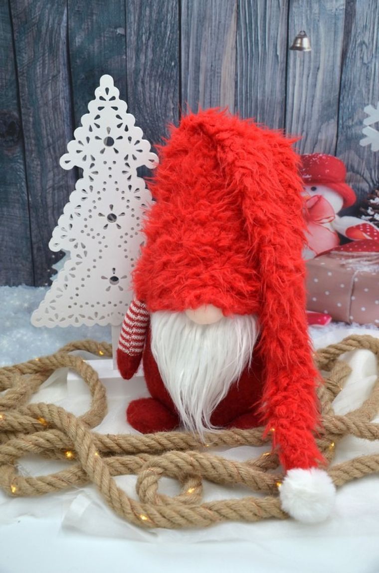 Saska Garden, duży skrzat z futrzaną czapą, 20-18-86 cm