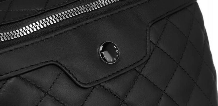 Saszetka na biodro, nerka, czarna, skórzana, Peterson